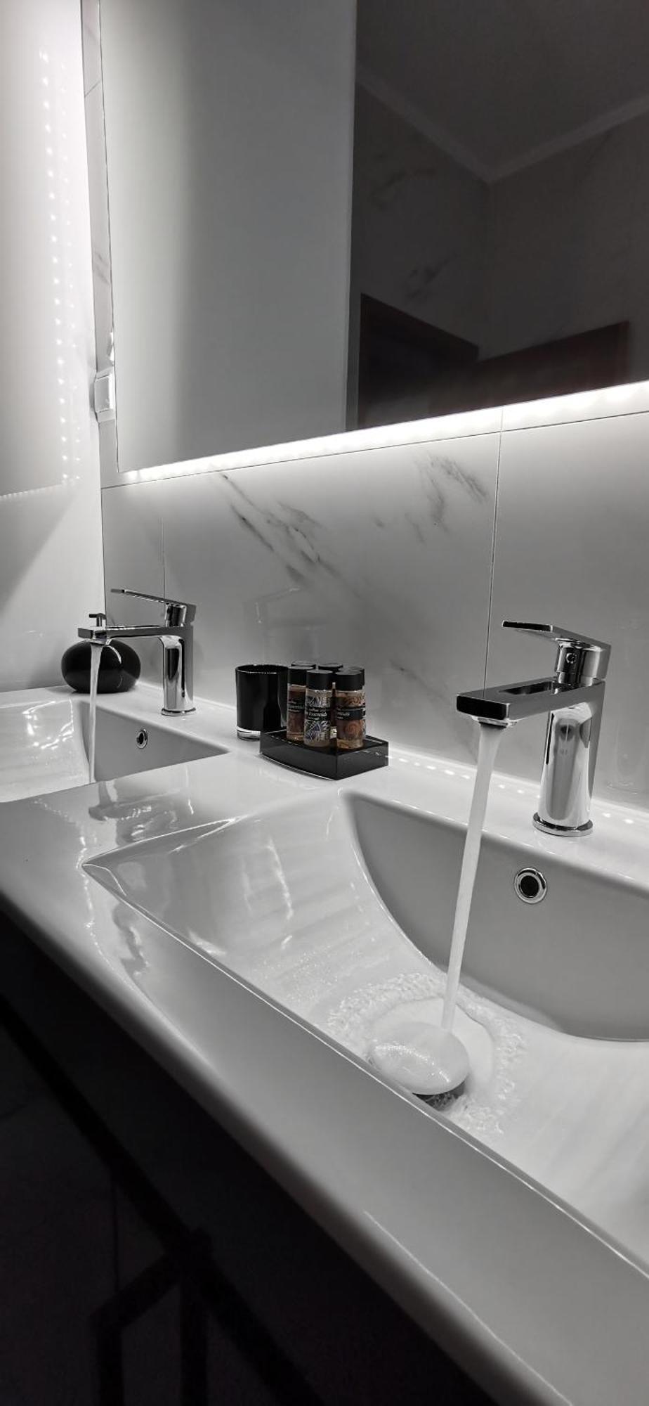W Pearl Suite Néa Péramos Εξωτερικό φωτογραφία