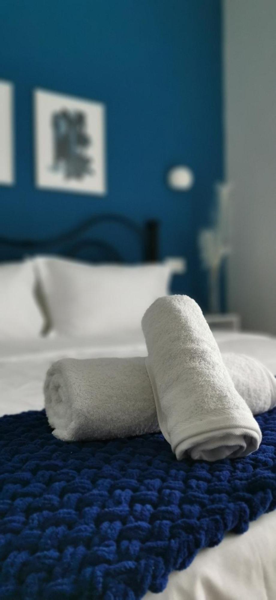 W Pearl Suite Néa Péramos Εξωτερικό φωτογραφία